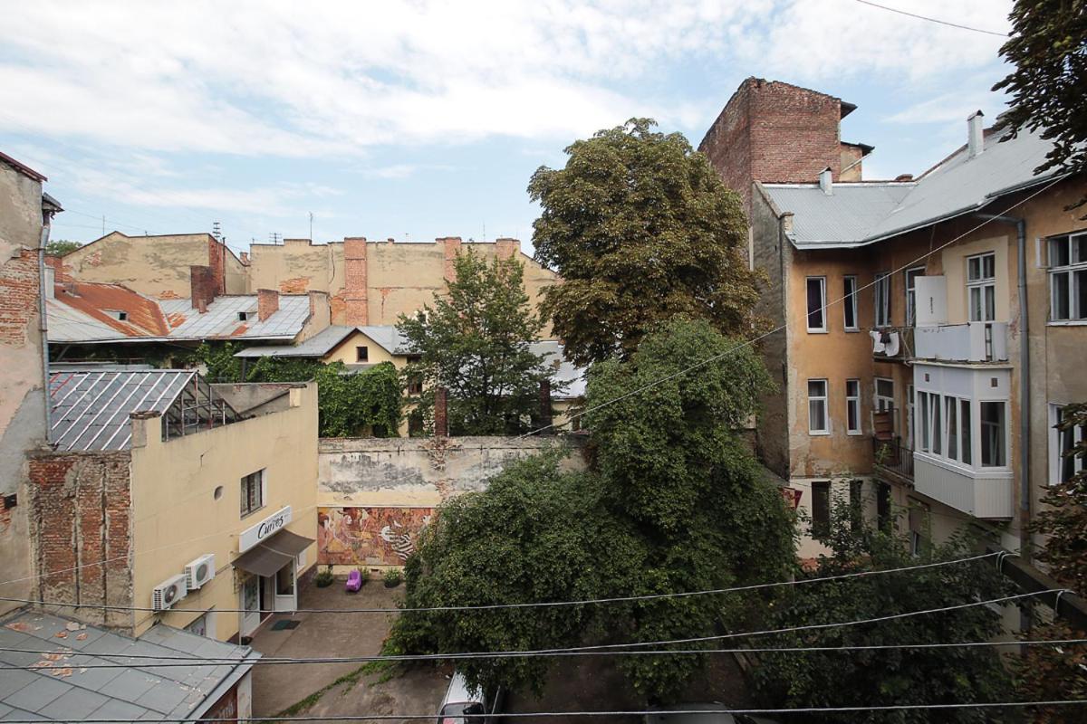 Buk Apartments On Doroshenka 29 Lviv Eksteriør billede