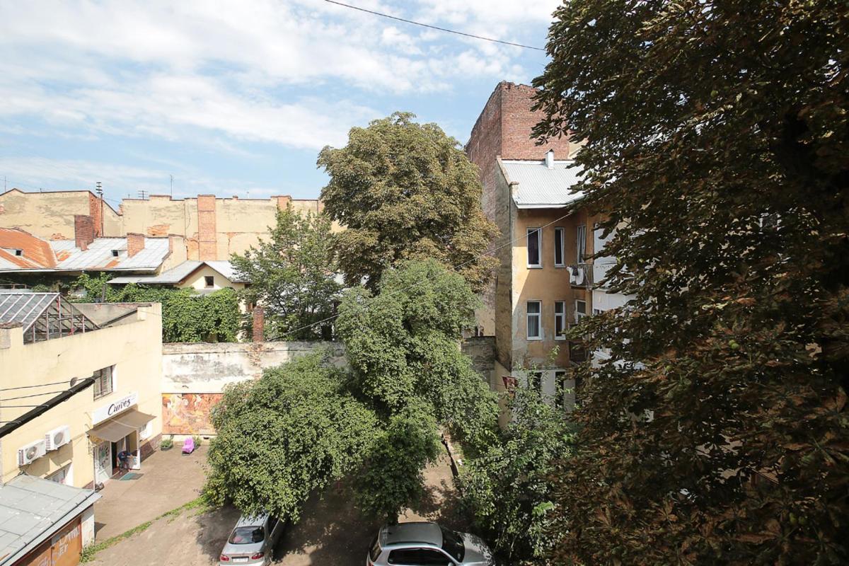 Buk Apartments On Doroshenka 29 Lviv Eksteriør billede