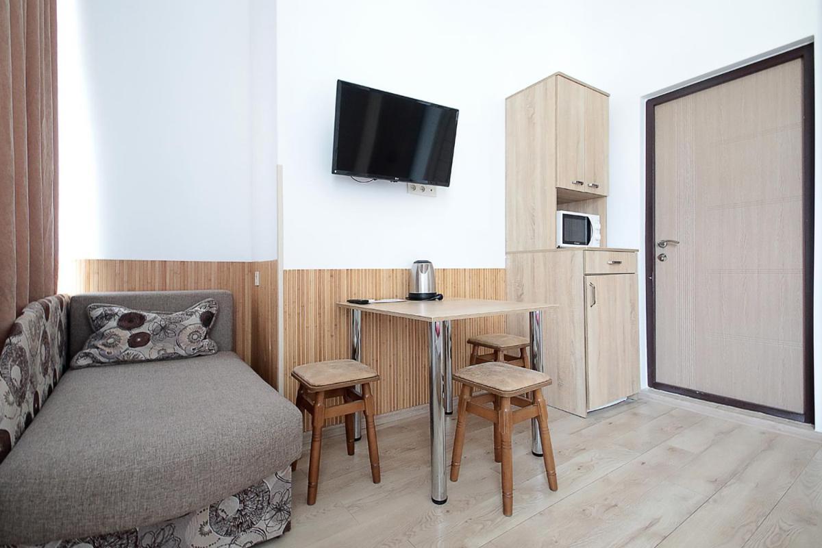 Buk Apartments On Doroshenka 29 Lviv Eksteriør billede