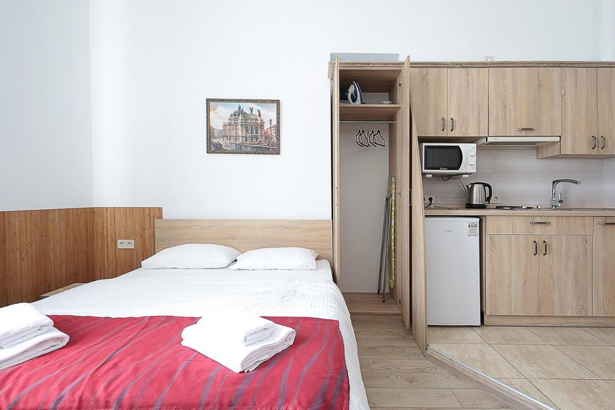 Buk Apartments On Doroshenka 29 Lviv Eksteriør billede
