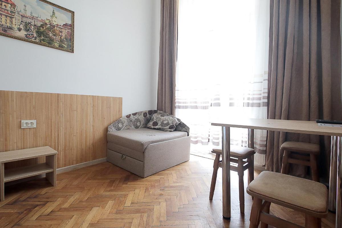 Buk Apartments On Doroshenka 29 Lviv Eksteriør billede