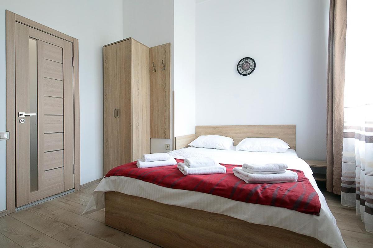 Buk Apartments On Doroshenka 29 Lviv Eksteriør billede